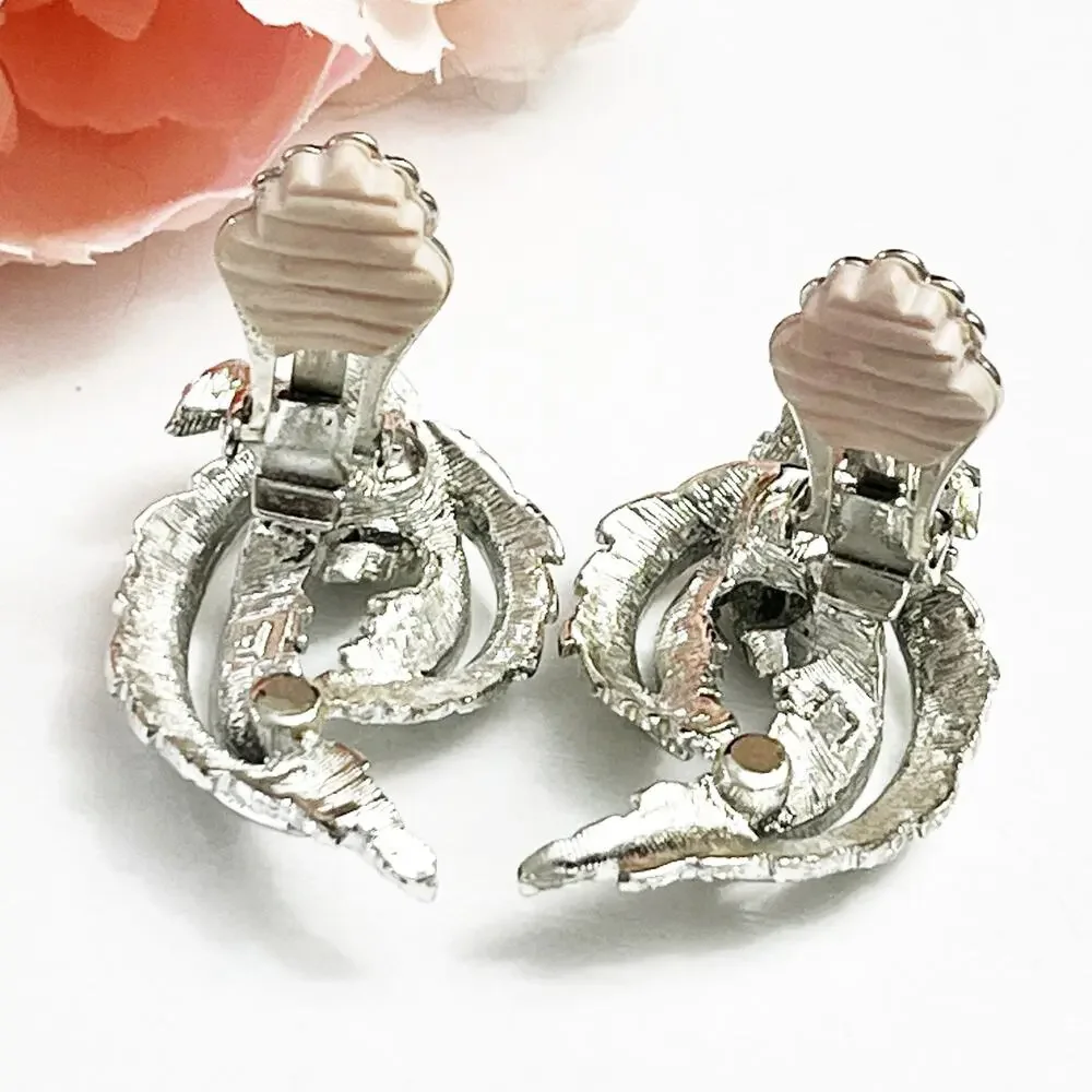 Sarah Coventry Vintage Feathered Fashion Silver tone Clip Earrings